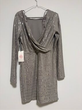 Gray Sequin Draped Long-Sleeve Dress
